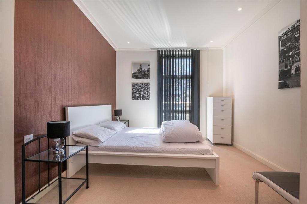 Penthouse Canary Wharf - Free Wifi Londres Exterior foto